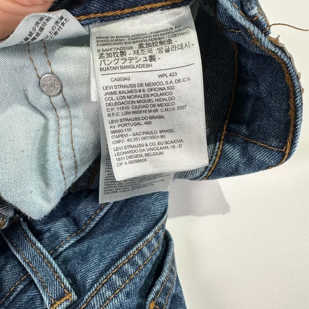 Levi’s bootcut denim jeans classic 100 percent cotton rigid fit W36 L32
